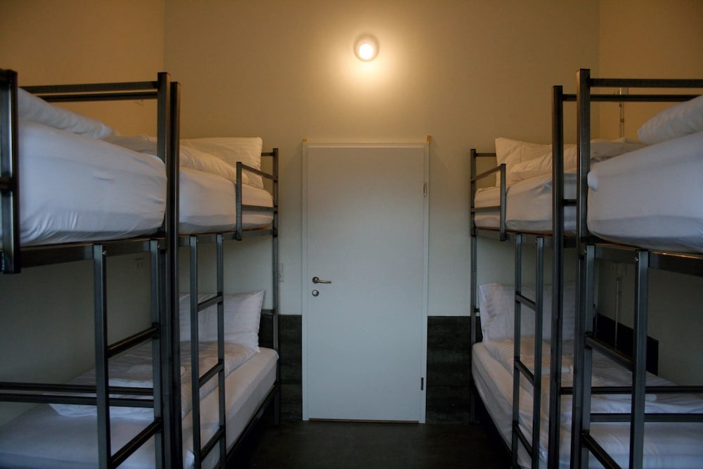 Havarí Hostel