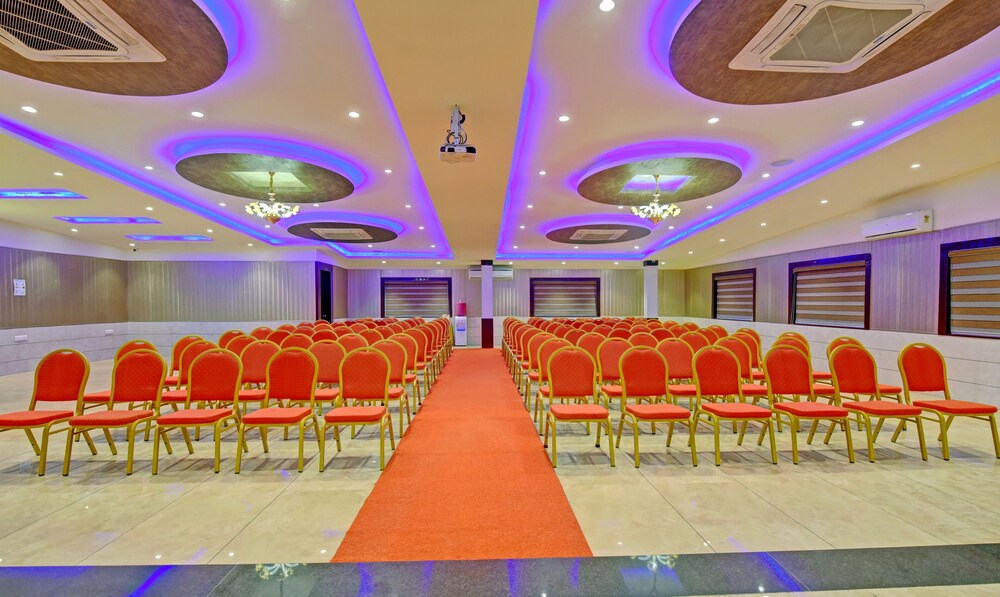 meeting & event spaces