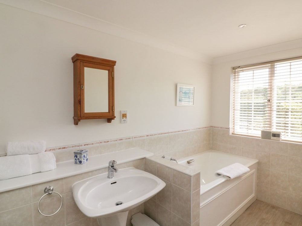 Valley View, 9 St Elmo Court