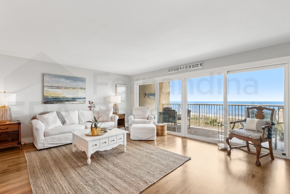 444 Amelia By The Sea 3 Bedroom Condo