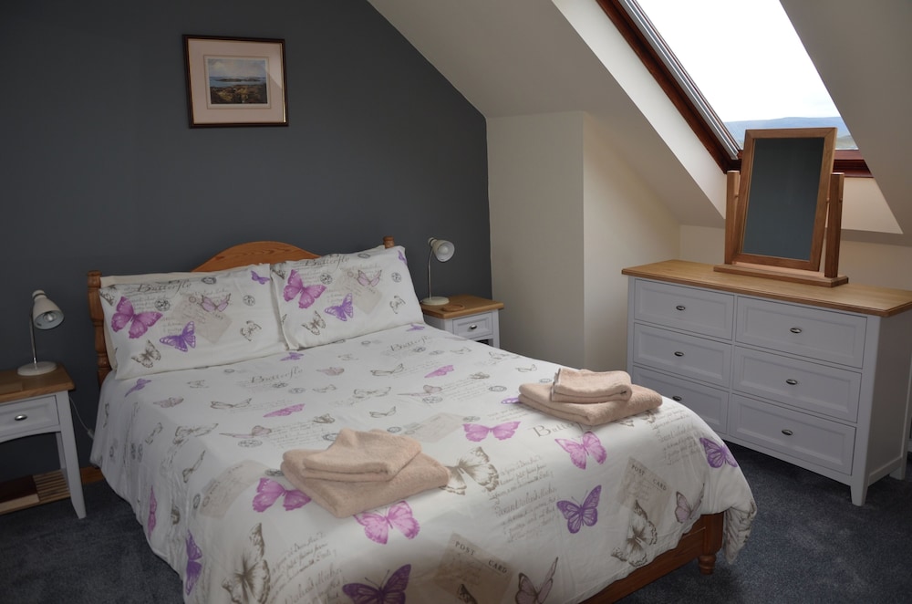 1-bed Apartment With Sea View Sleeps 3