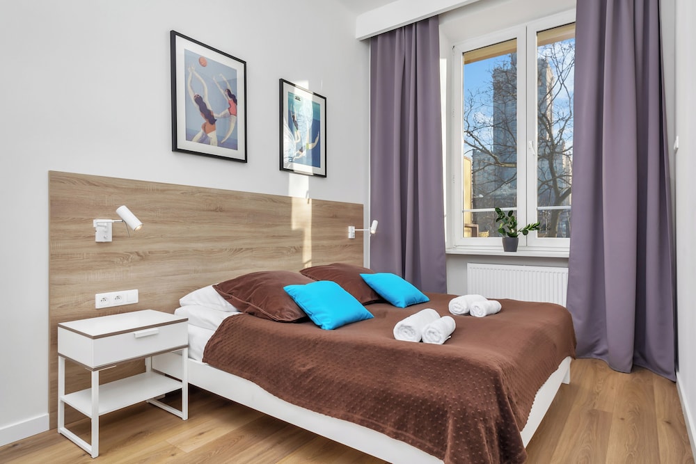Warsaw City Center Apartments by Renters view 2