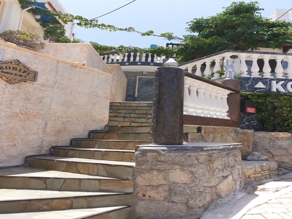 Room-sunny Hideaway in Chersonisos view 2