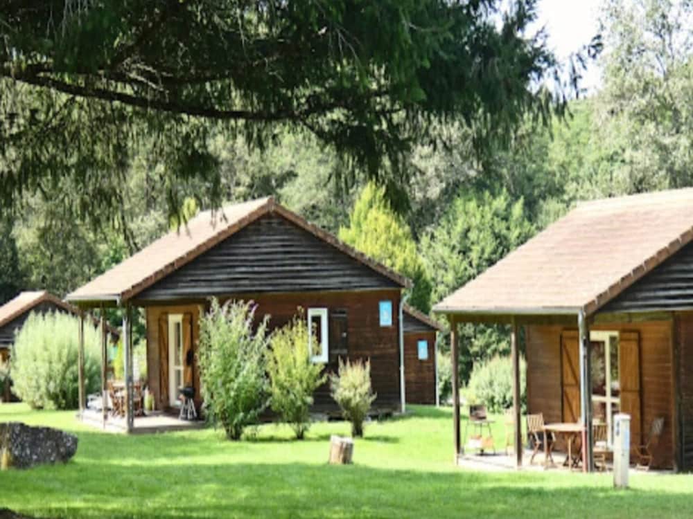 Attractive Chalet With Terrace