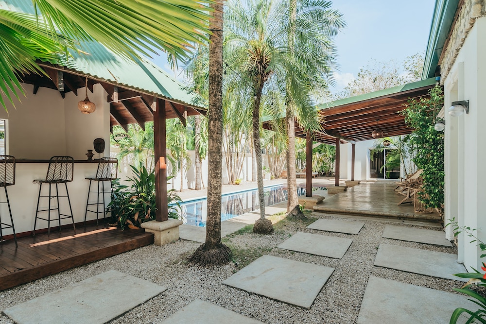 Dream Surf House Avellana
