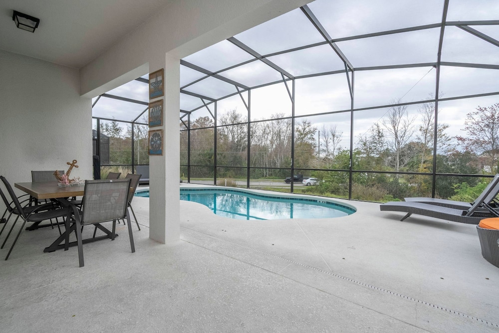 Spacious 12br Family Villa Near Disney Bella Vida