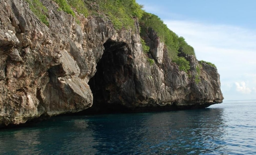 Malapascua Beach and Dive Resort