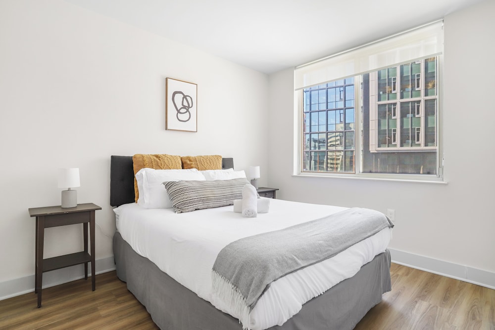 Well Appointed Apartments W Full Comfort