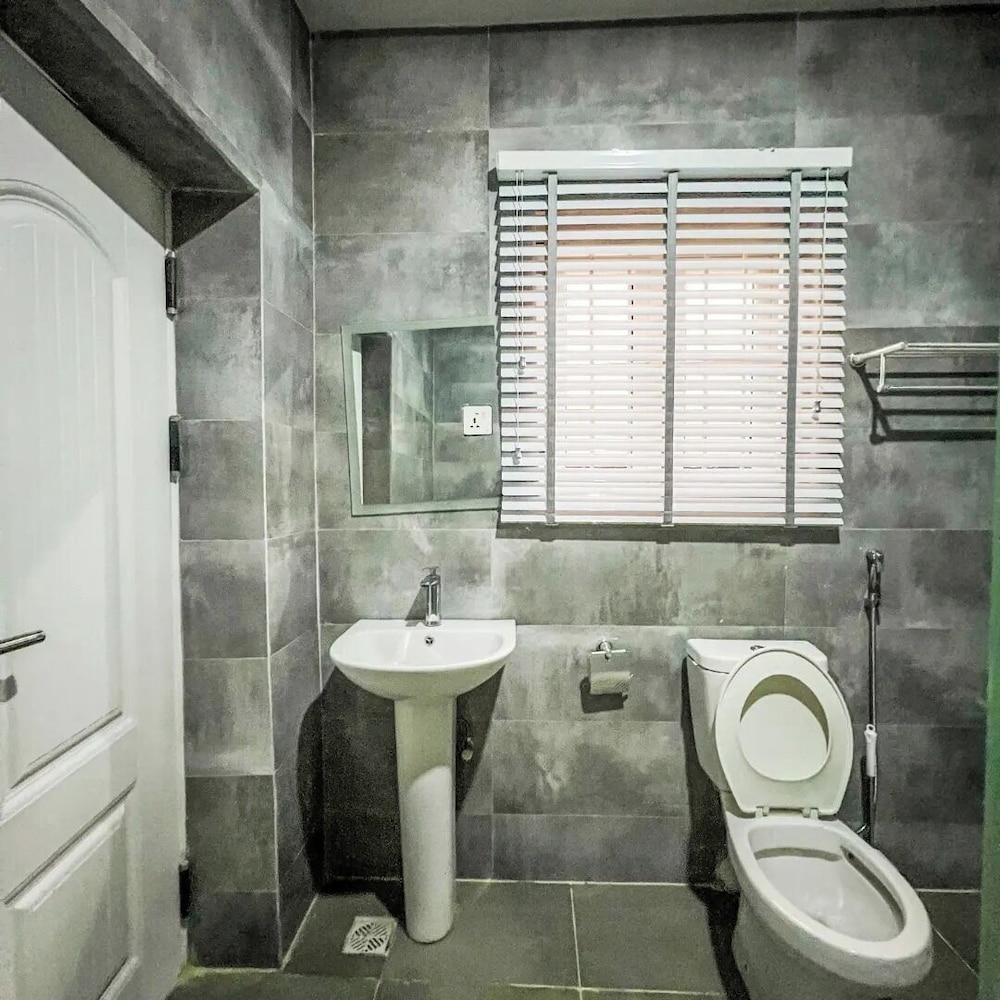 Bott Apartment