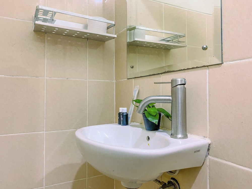 Comfy 2Br At Pakubuwono Terrace Apartment
