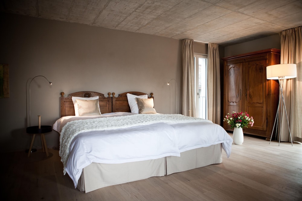 Le Coq Chantant B&B and Boutique Hotel