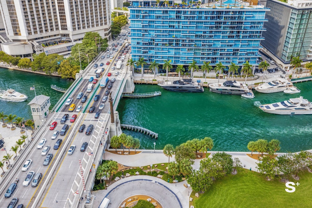 Private Residence at Brickell City Center
