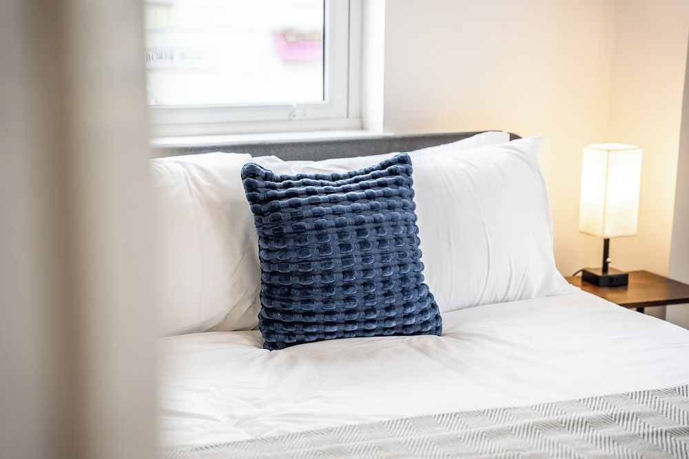 Camberwell High Spec 6-Studio Unit Block
