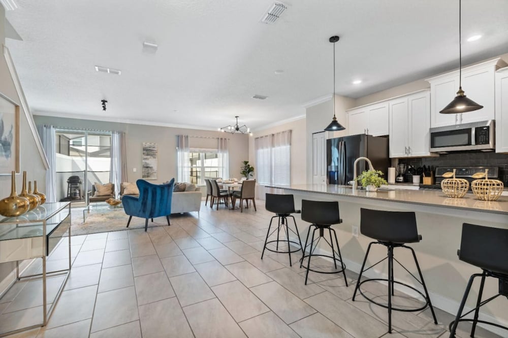 Outstanding 5bdr Disney Vacation
