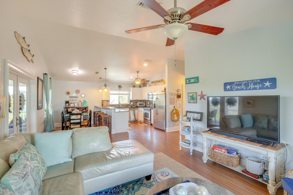 Little Gasparilla Island Escape w/ 2 Decks!