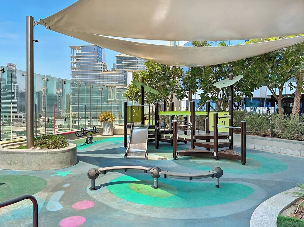 Damac Paramount Towers - Business Bay