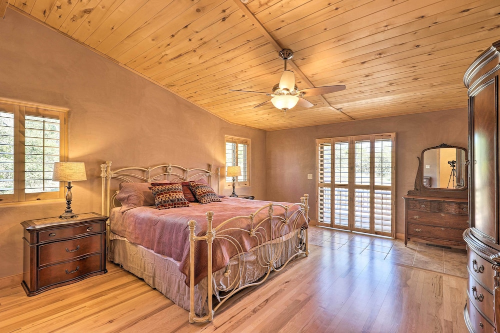 Prescott Vacations - Elegant Prescott Home < 5 Mi to Butte Creek Trail! - Property Image 28