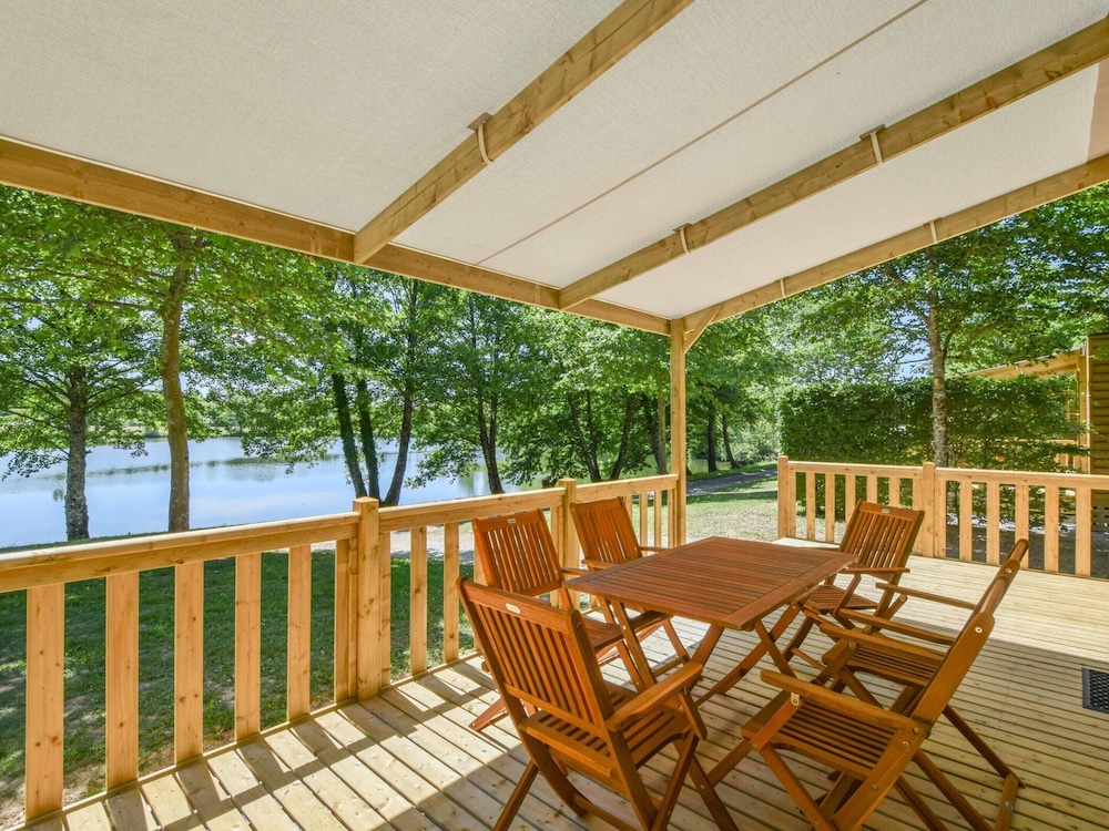 Cottage in Dordogne With Lake View and Pool photo 3