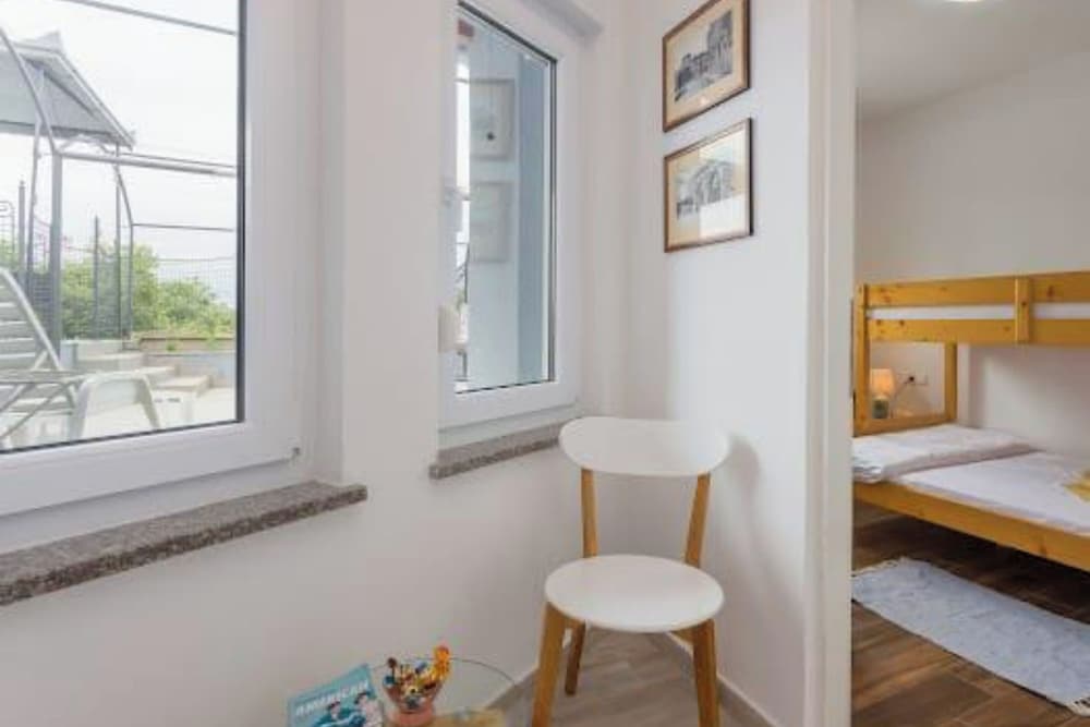 Apartment Alice - close to Pula centre
