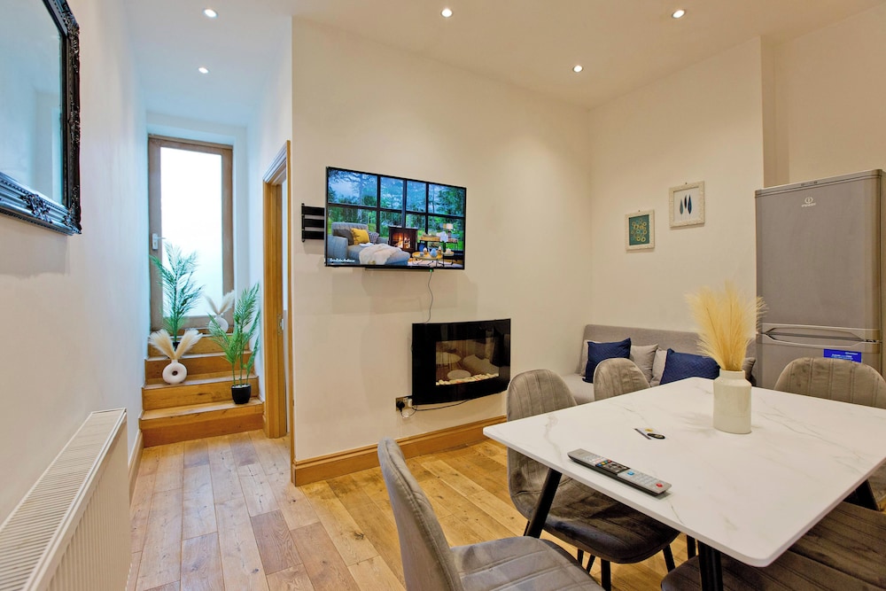 Imperial Earls Court Apartments