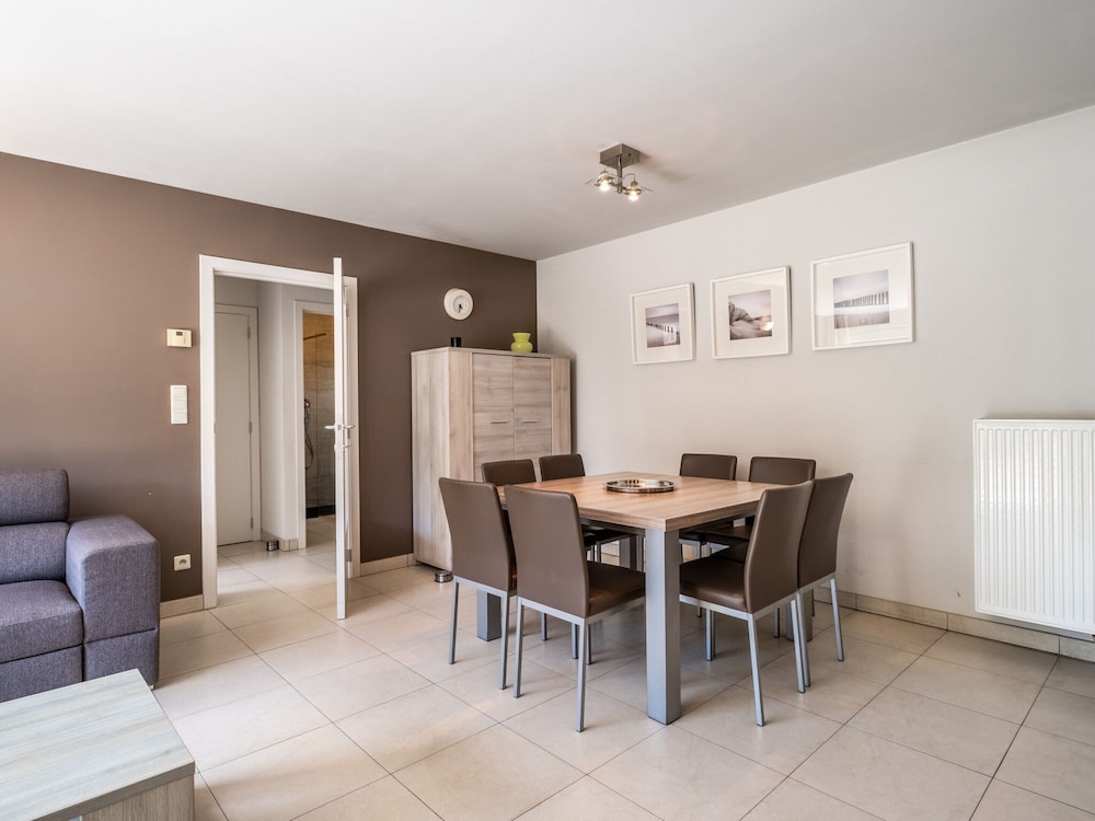 Apartment in St-idesbald Near the Sea