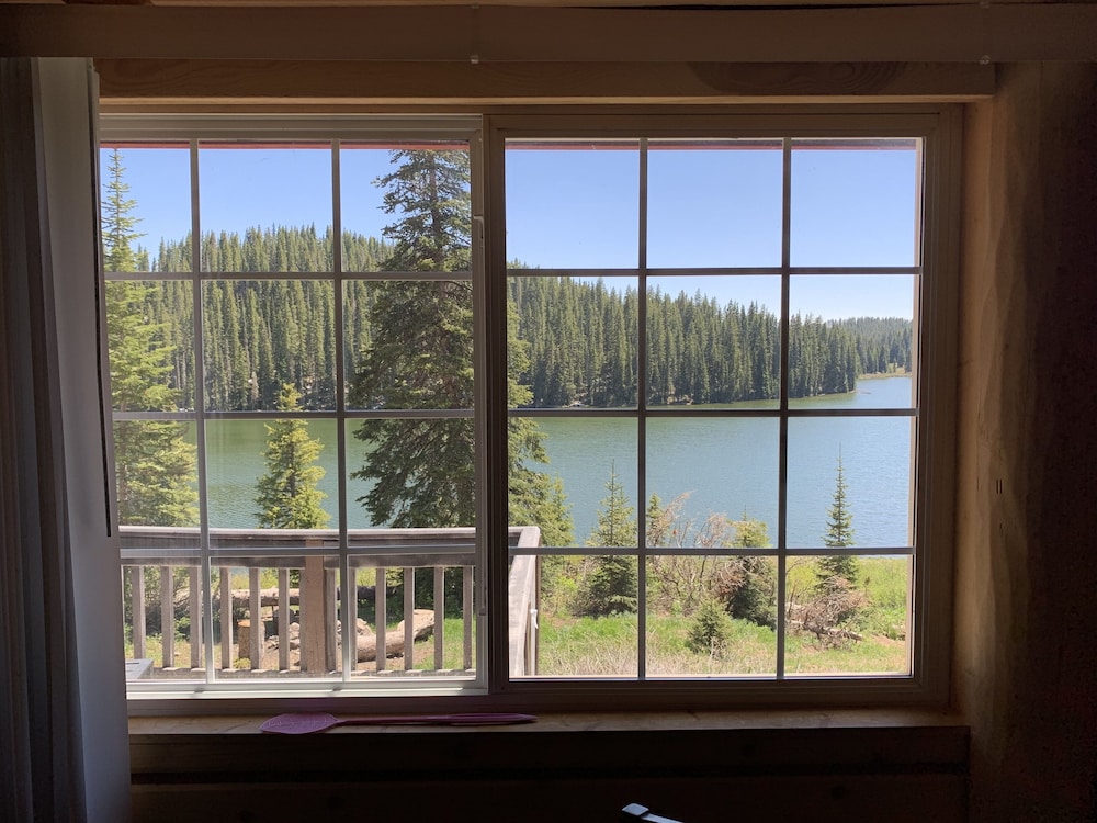 Alexander lake lodge - Property Image 34