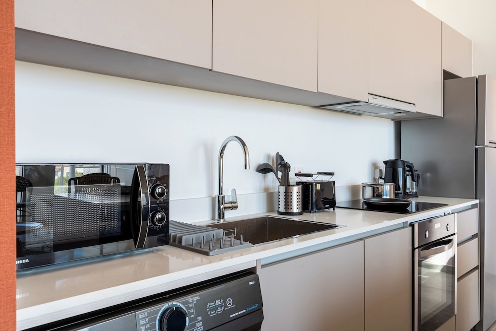 Blu Horizon - Stylish Living with Pool & Balconies in Protaras