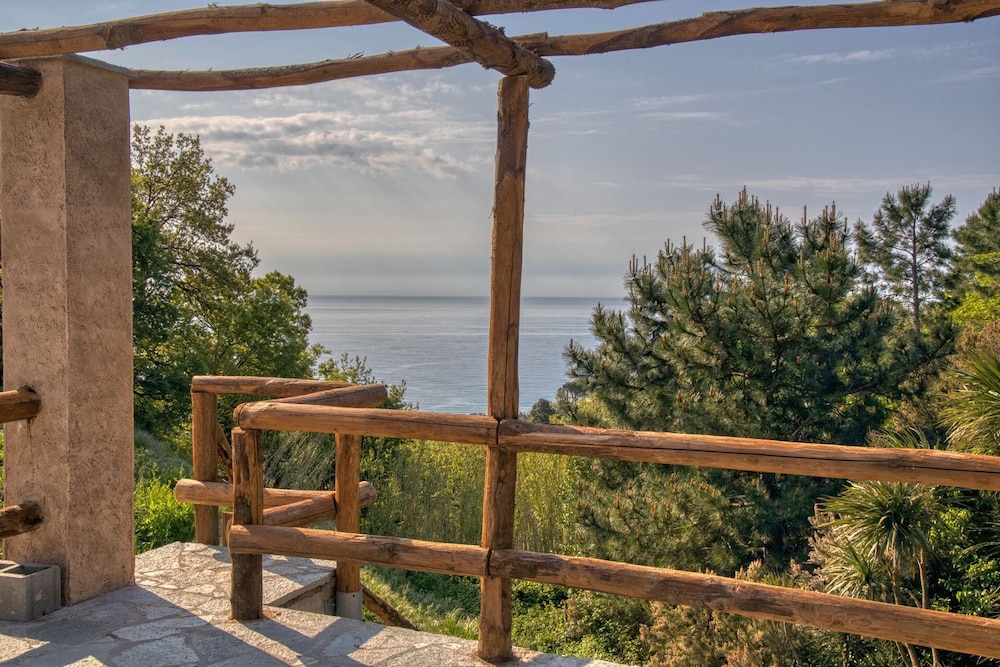 Mirandola Suites