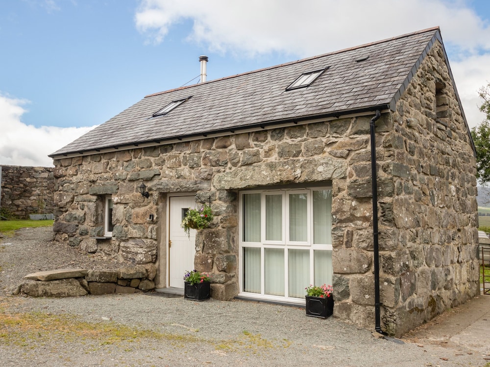 Hendre Cottage