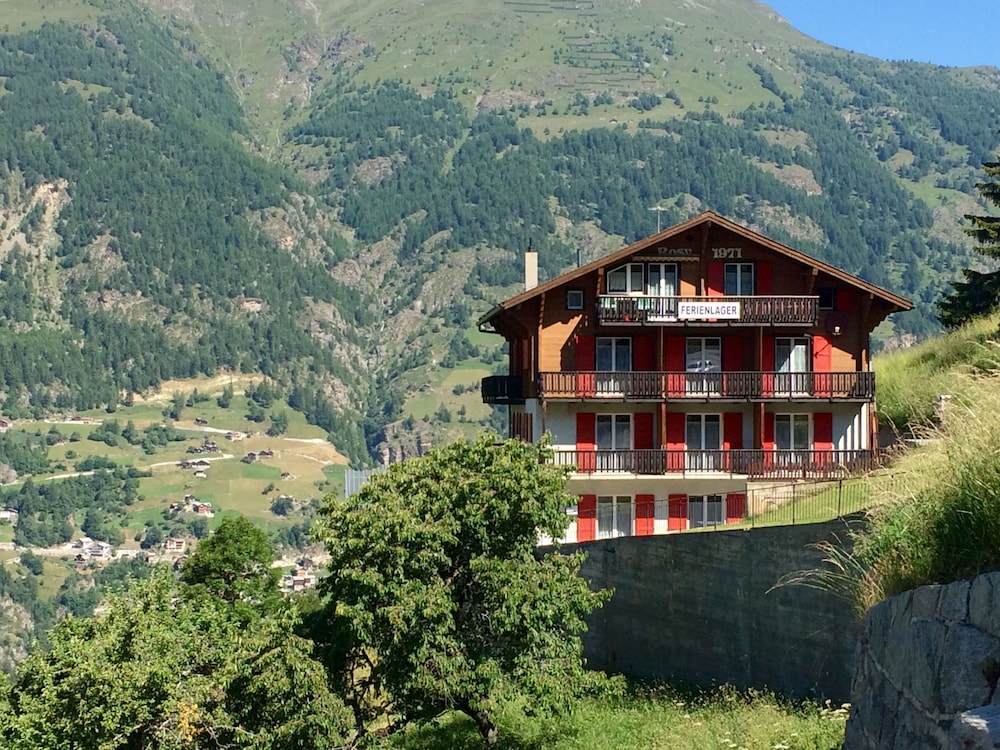 Gruppenhaus Rosy - Hostel