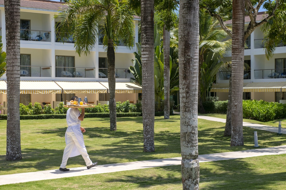 Viva V Samana by Wyndham, A Trademark Adults All Inclusive - Photo 28