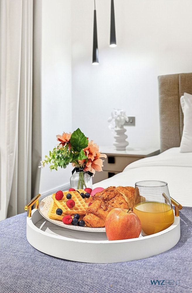 Arabian Elegance 1BR Zanzabeel 1 w Views