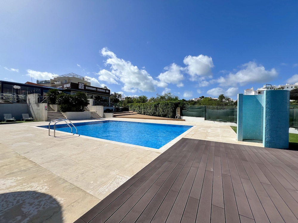 Albufeira Modern 7 by Homing