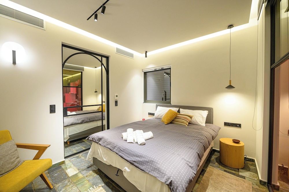 Antinea Olympian Villa photo 4