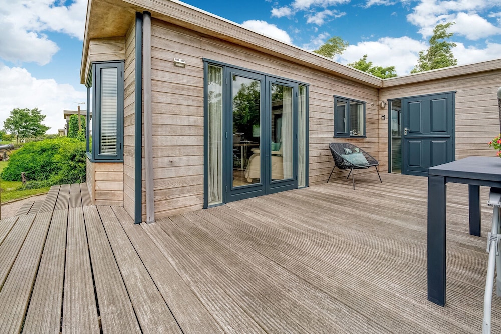 Elegant Chalet in Anjum near Lauwersmeer Lake view 4