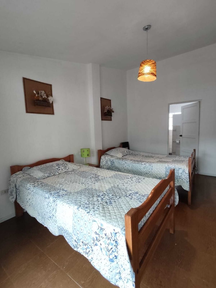 Casa Familiar Gloria