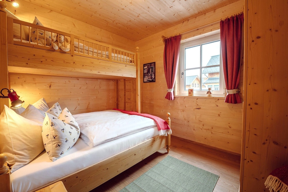 Your Holiday Home at Grundlsee and Private Sauna