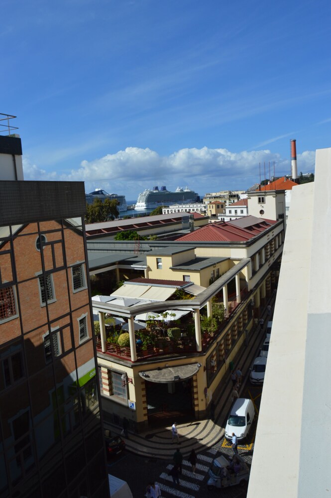 T2 Mercado Lavradores view 2