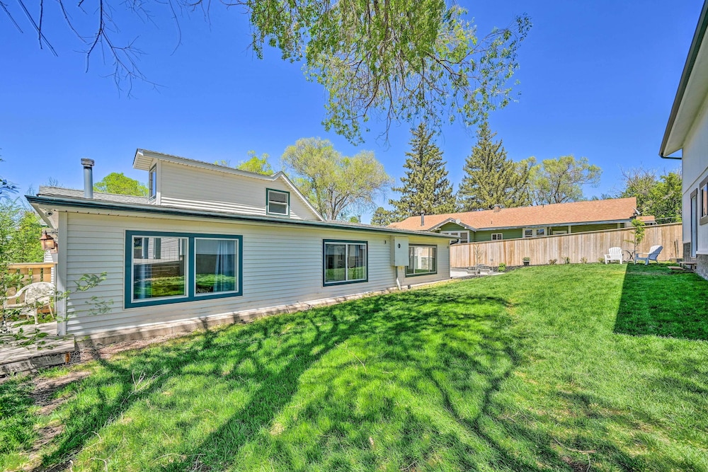 Stylish Basecamp 6850' Near Downtown Williams! view 4