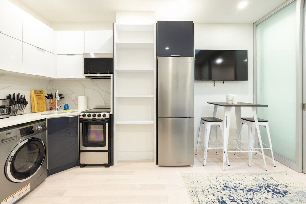 317 UES Apartments