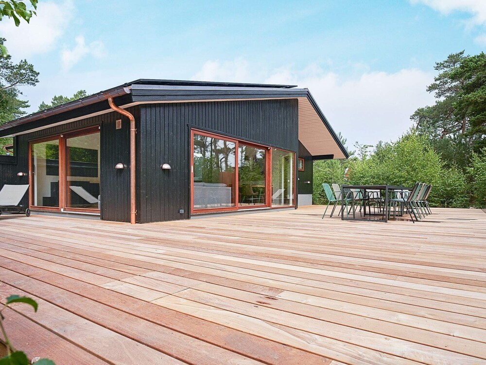 10 Person Holiday Home in Nexo view 3