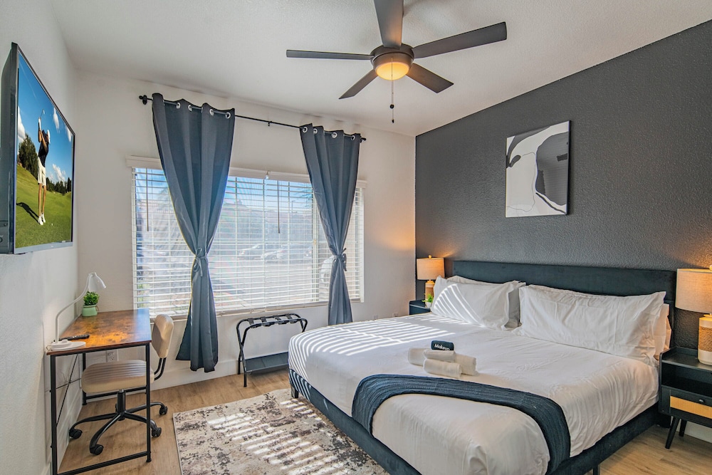ROVE LIVING/KL - Hideaway North Scottsdale