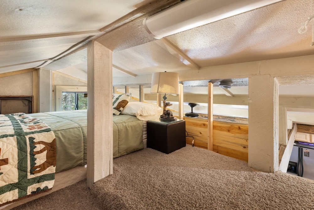 Hayloft Hollow