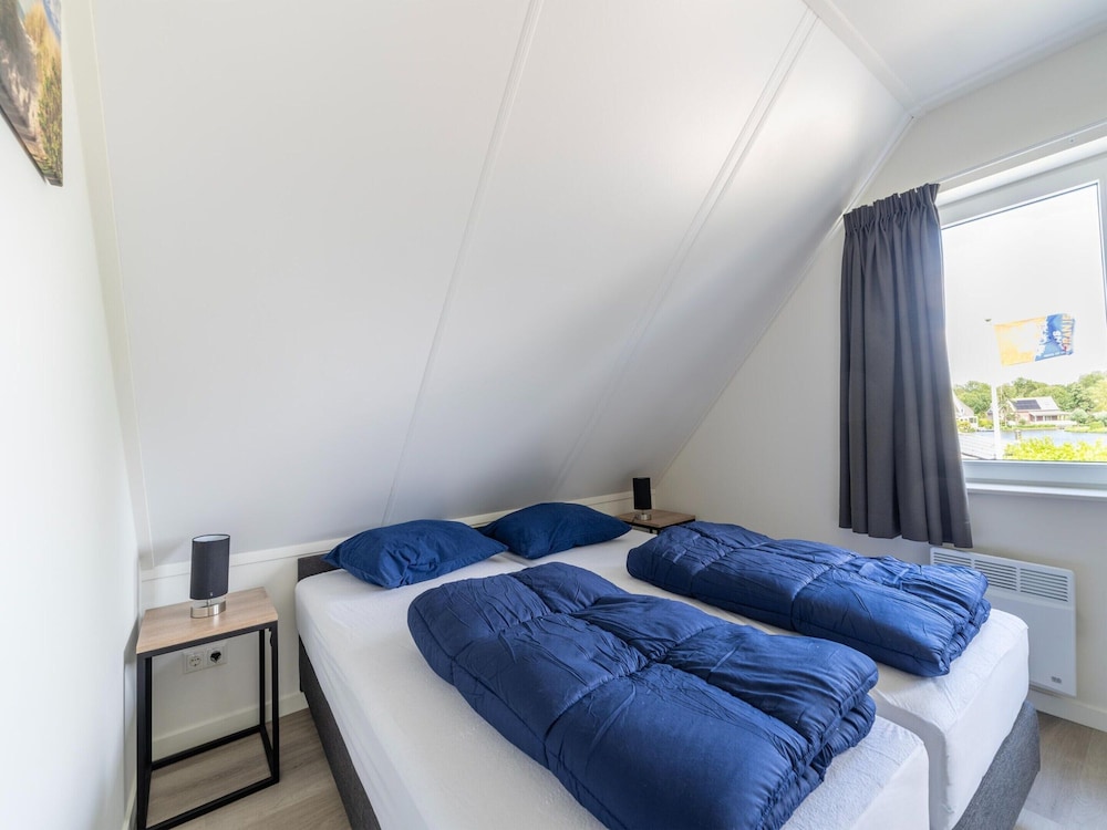 Holiday Home by Lake Beach Simonshaven view 2