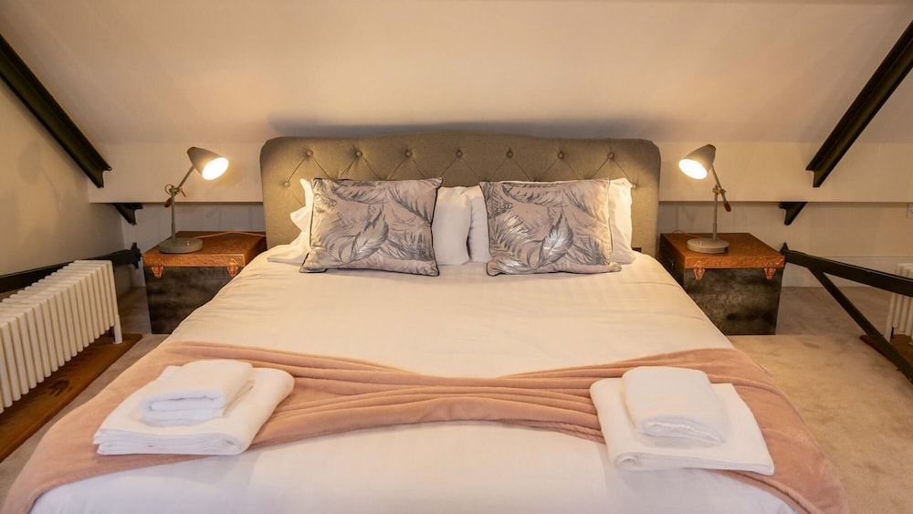 Stunning Maisonette - 3 bed - 3 Bath