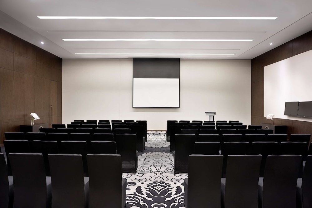 Conrad Abu Dhabi Etihad Towers