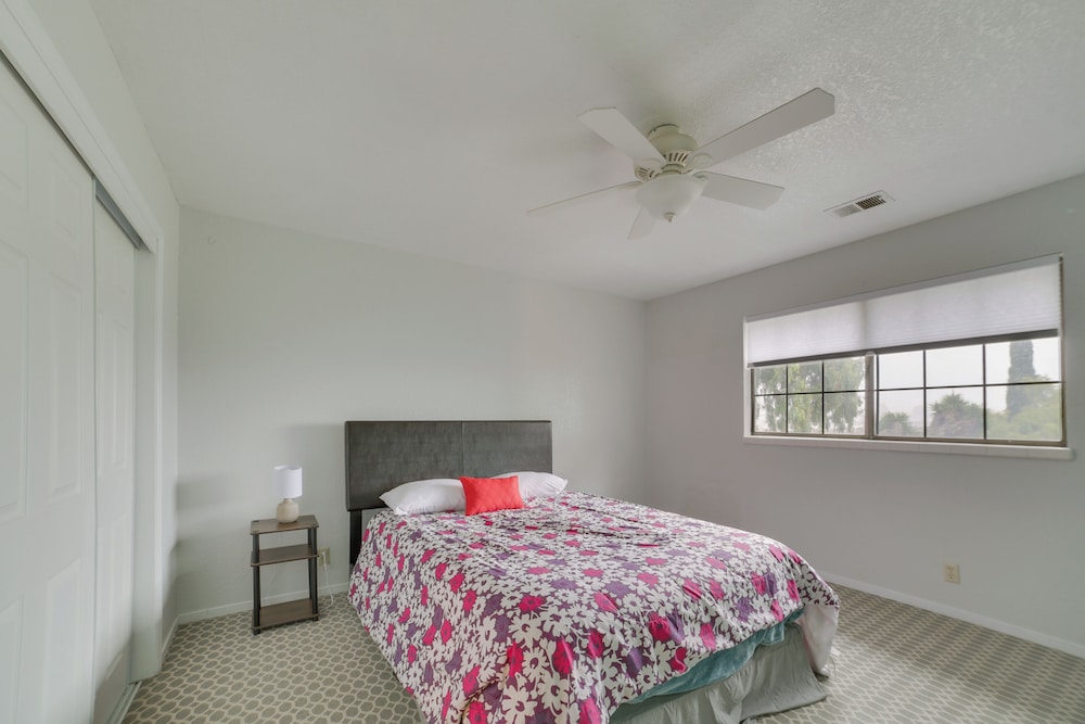 Pet-friendly Hollister Getaway w/ Grill! view 3