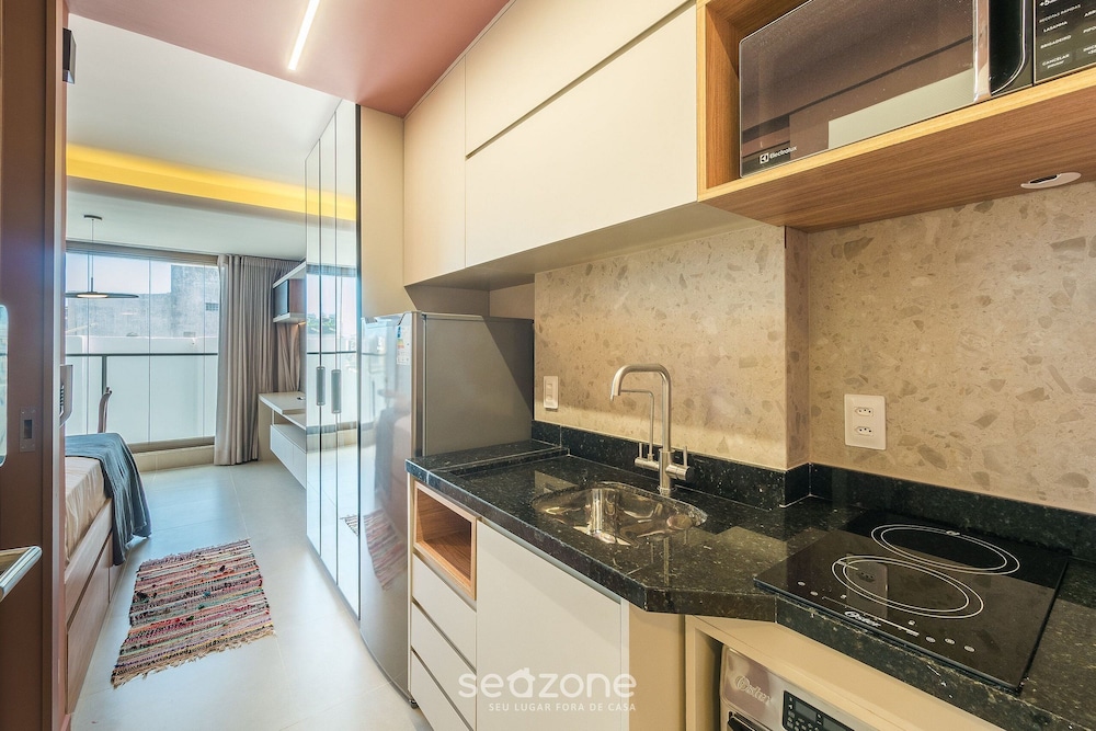 Apartments in a Building With a Pool 800m From the Beach in Salvador - EDF