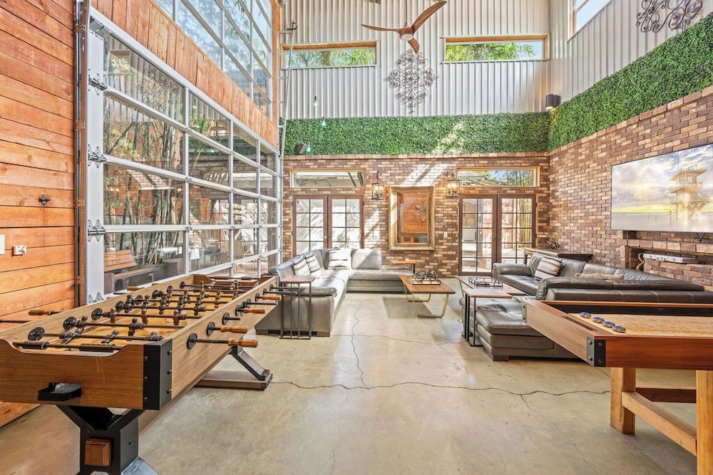Bamboo Loft 6BR