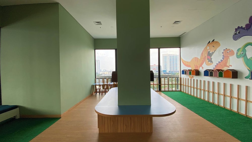 Serene And Nice 2Br At Samara Suites Apartment